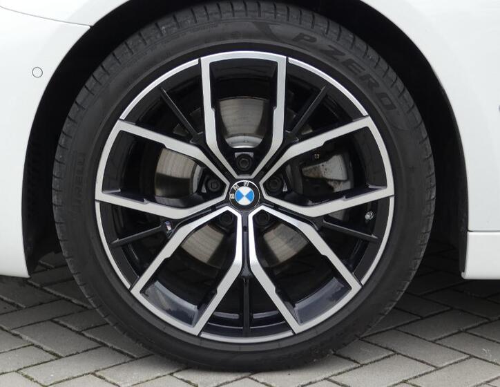 BMW Řada 5 23