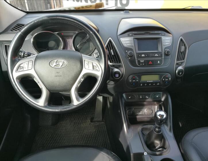 Hyundai ix35 5
