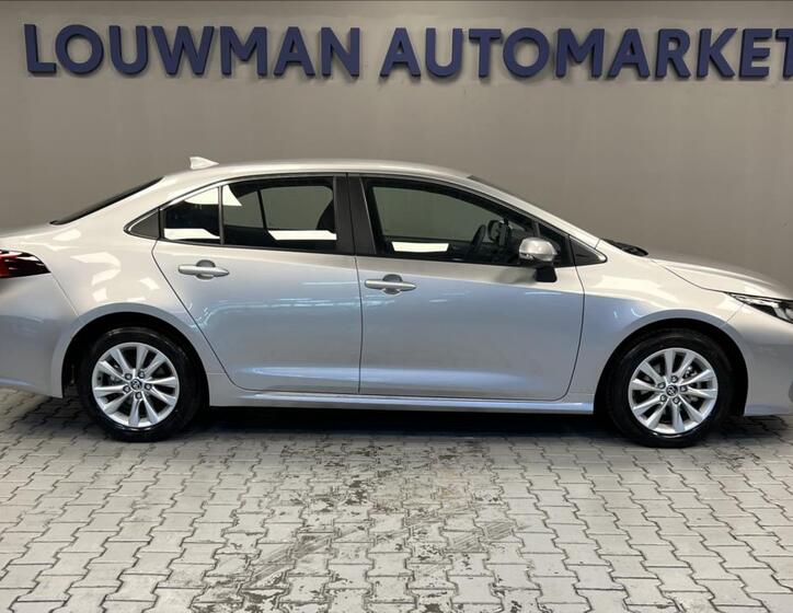 Toyota Corolla 15
