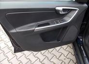 Volvo XC60 25