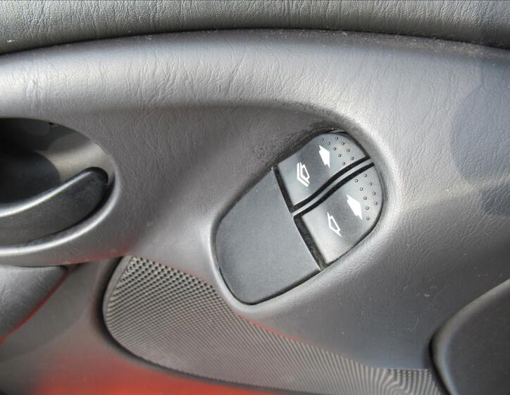 Ford Focus 13