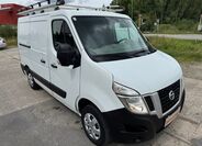 Nissan NV400 3