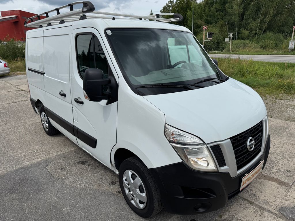 Nissan NV400