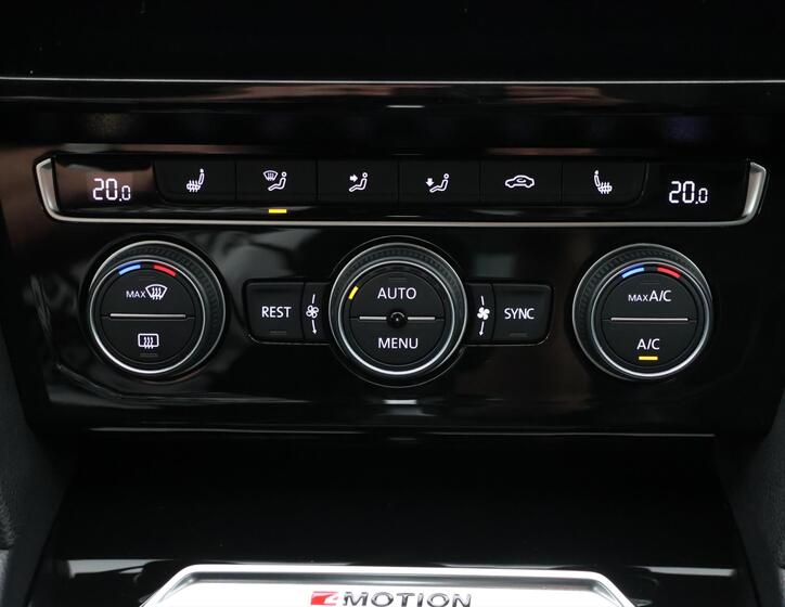Volkswagen Passat 29