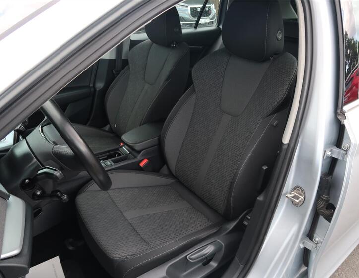 Škoda Octavia 10