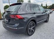 Volkswagen Tiguan 8