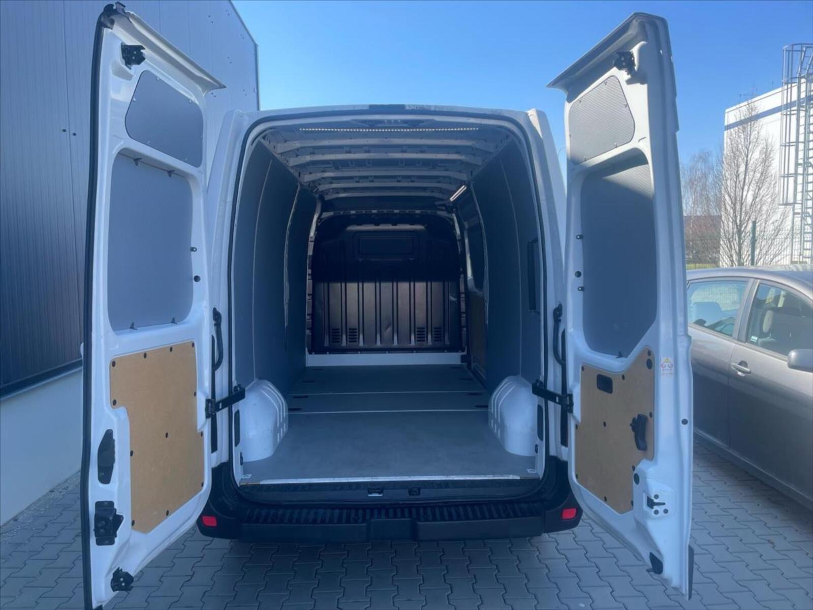 Renault Master 7