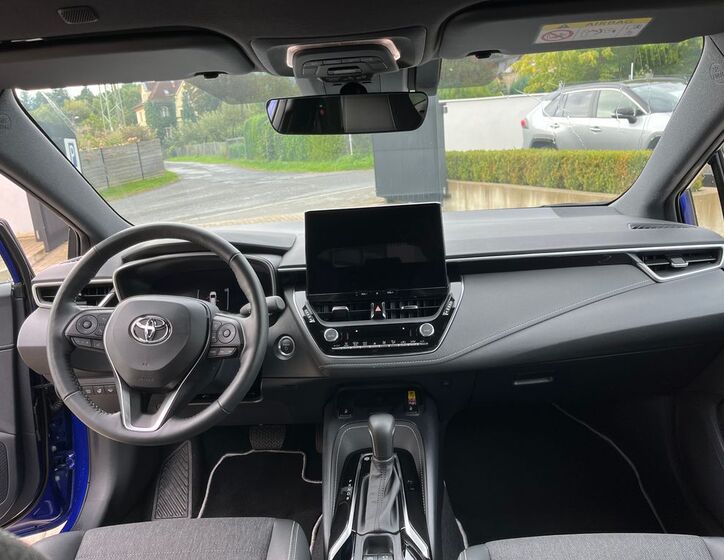 Toyota Corolla 18