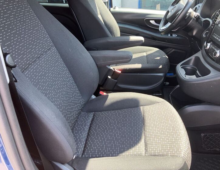 Mercedes-Benz Vito 6