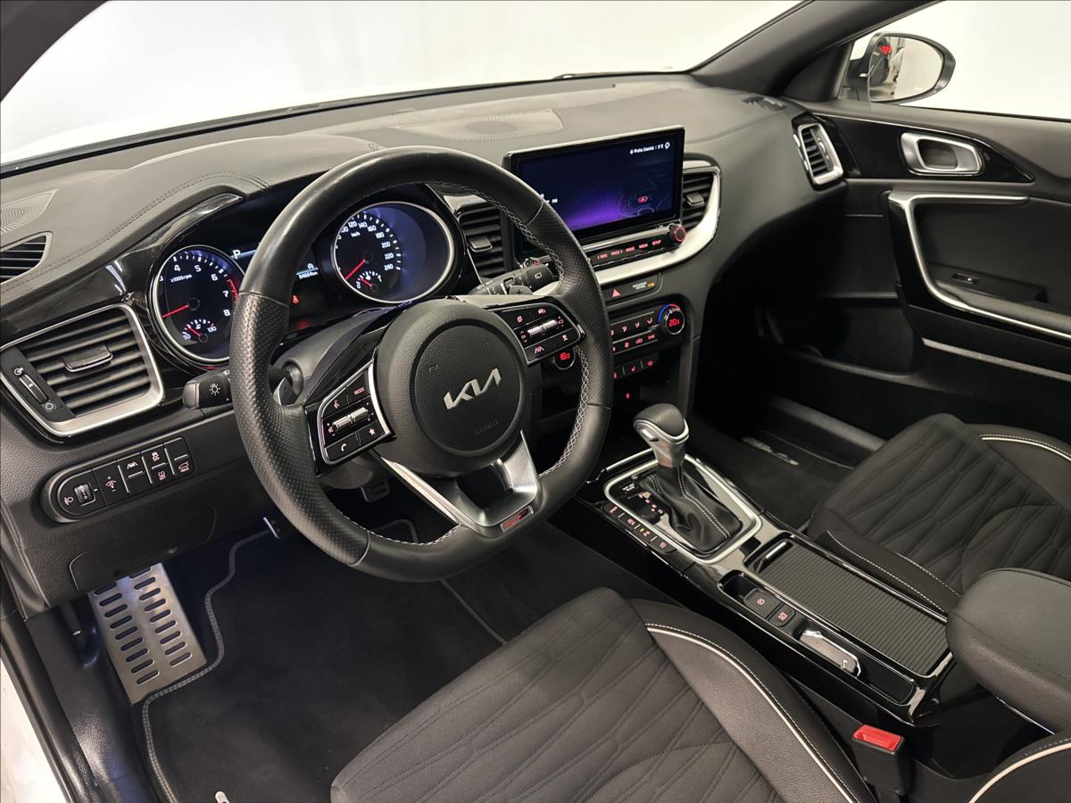 KIA ProCeed