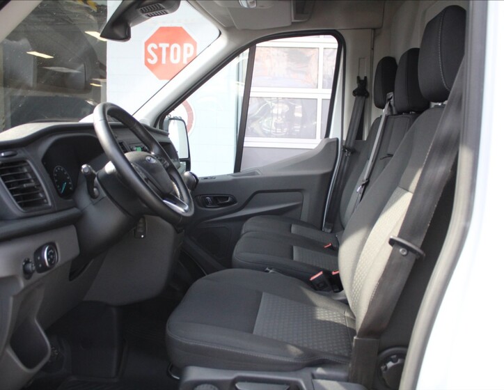 Ford Transit 5