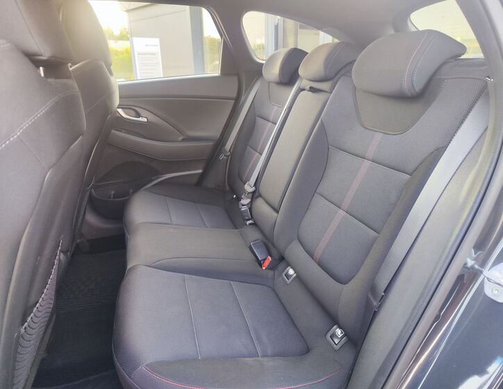 Hyundai i30 11