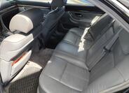 BMW Řada 7 10