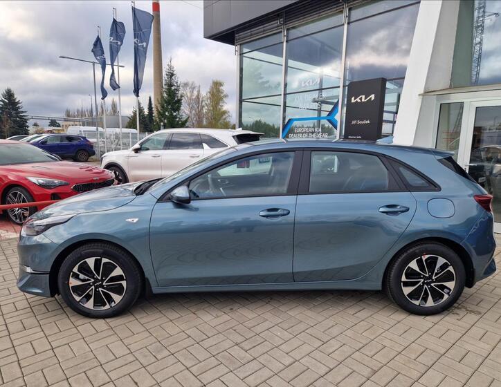 KIA Ceed 8