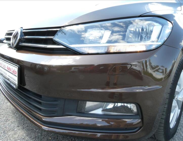 Volkswagen Touran 3