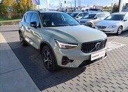 Volvo XC40 3