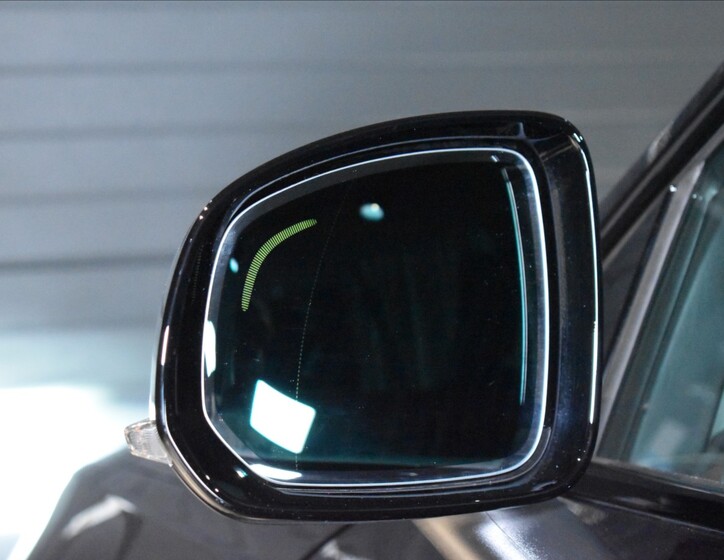 Volvo XC90 28