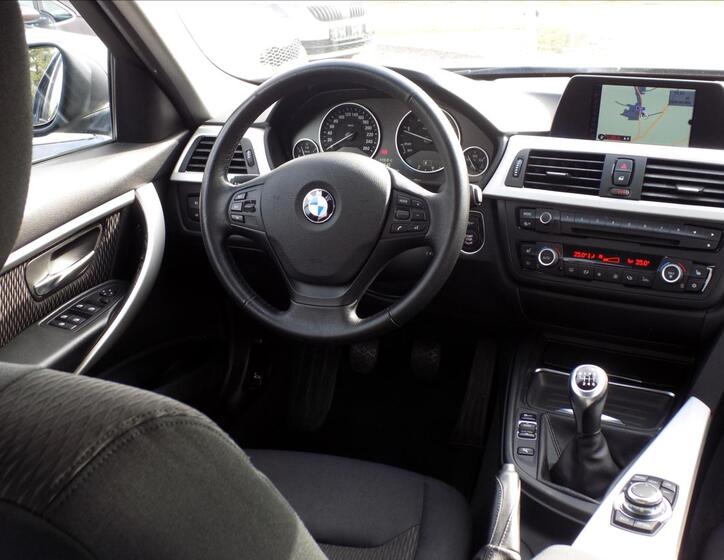 BMW Řada 3 15