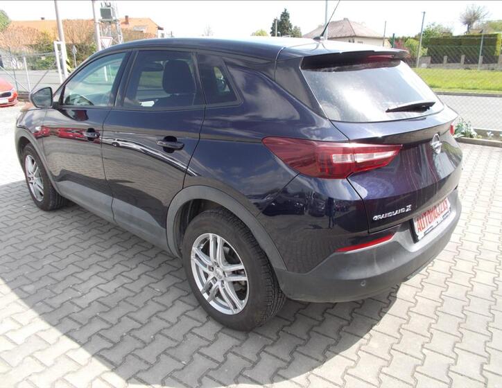 Opel Grandland X 11