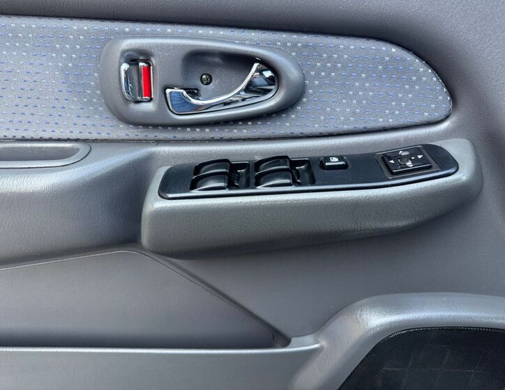 Mitsubishi L200 17