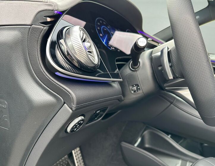 Mercedes-Benz EQE 10