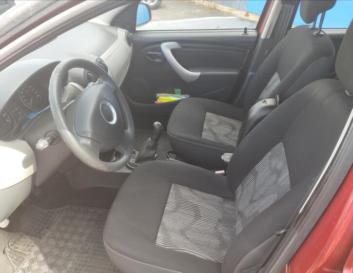 Dacia Sandero 7
