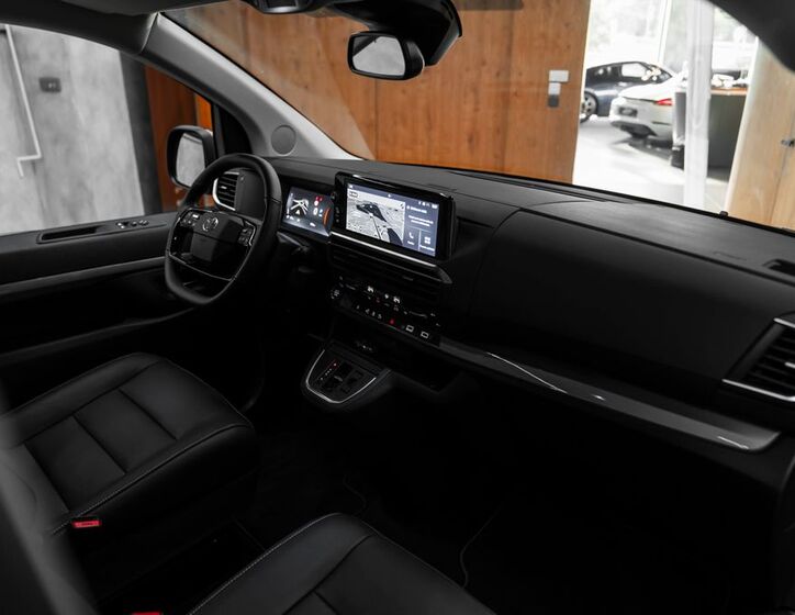 Toyota ProAce 23