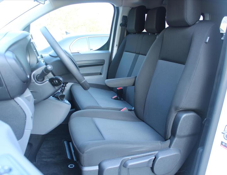 Toyota ProAce 10