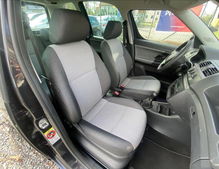 Škoda Roomster 27