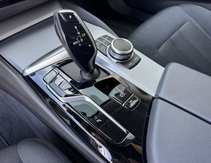 BMW Řada 5 34