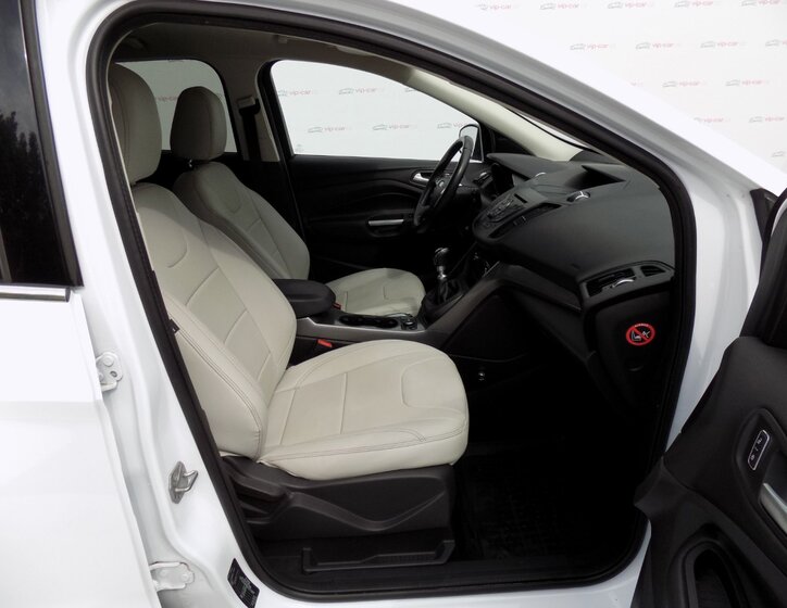 Ford Kuga 14