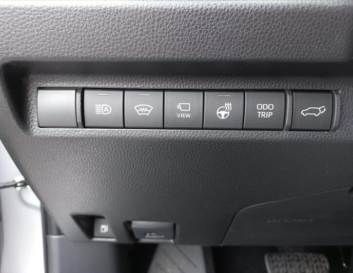 Toyota RAV4 23