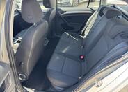 Volkswagen Golf 13
