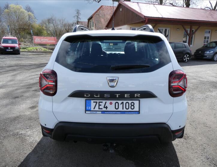 Dacia Duster 8