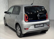 Volkswagen e-up! 11