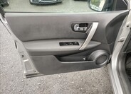 Nissan Qashqai 10