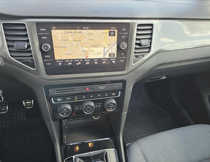Volkswagen Golf Sportsvan 16