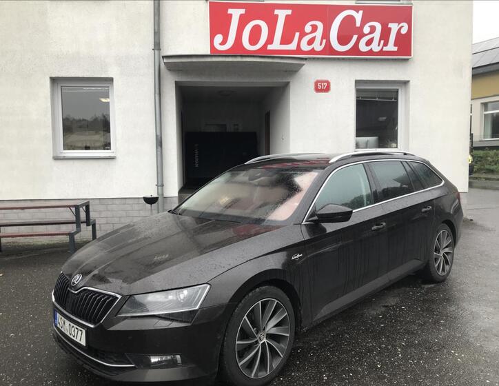 Škoda Superb 1