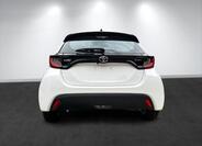 Toyota Yaris 5