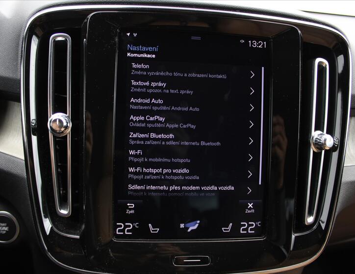 Volvo XC40 22