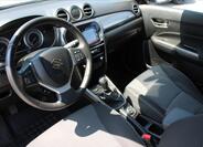 Suzuki Vitara 10