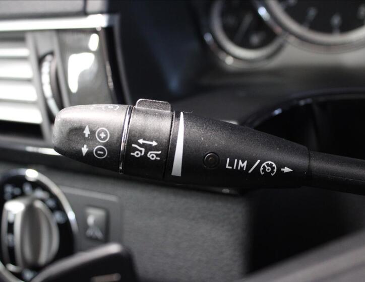 Mercedes-Benz Třídy E 20