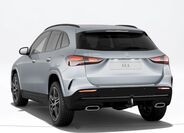 Mercedes-Benz GLA 4