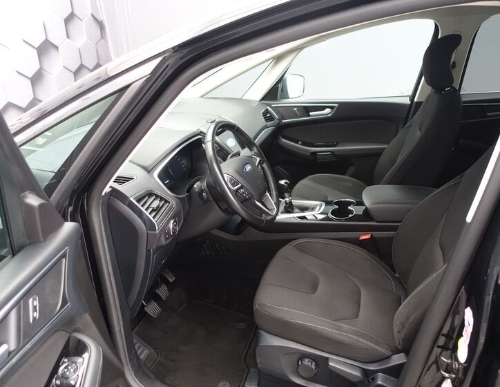 Ford S-MAX 29