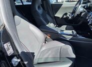 Mercedes-Benz CLA 6