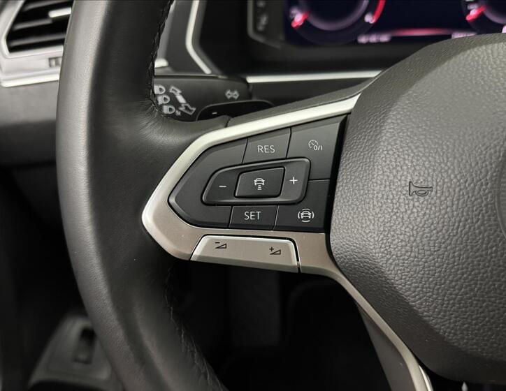 Volkswagen Tiguan Allspace 10