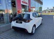 Toyota Yaris 4