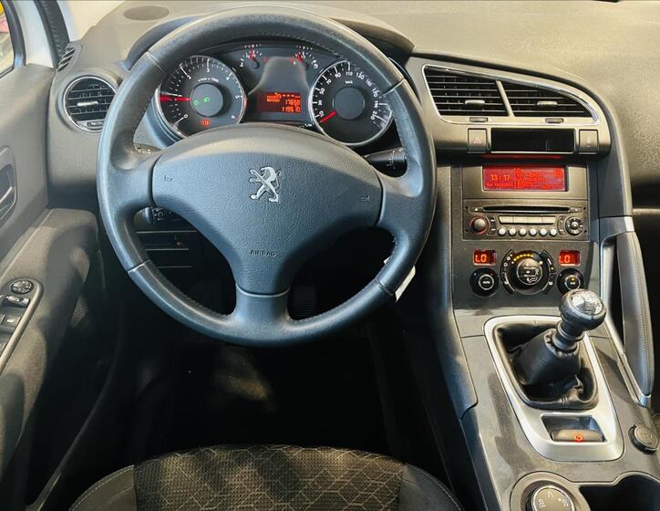Peugeot 3008 13