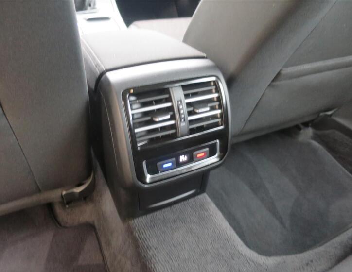 Volkswagen Passat 14