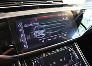 Audi A8 26